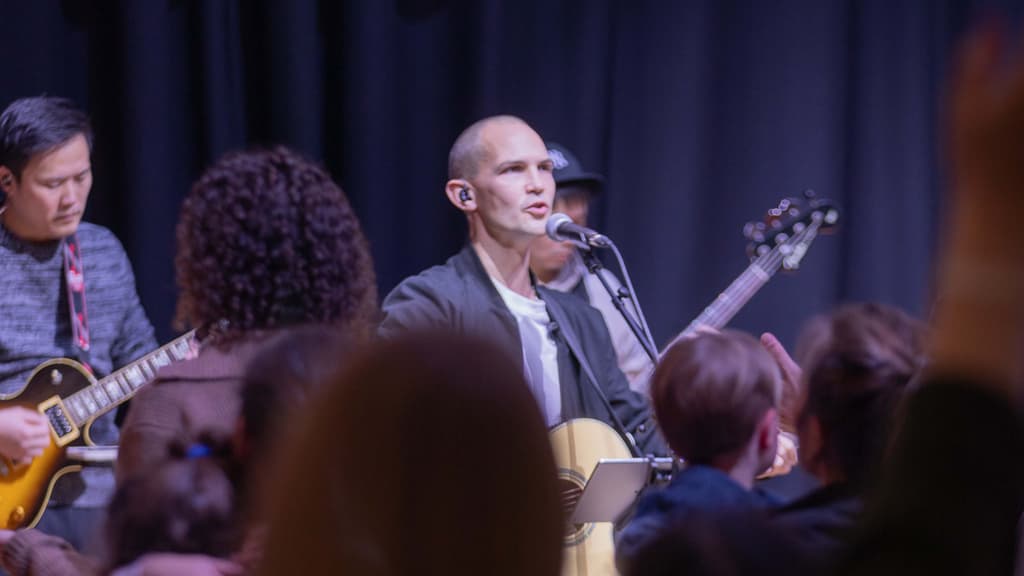 Sutton | Sunday Service